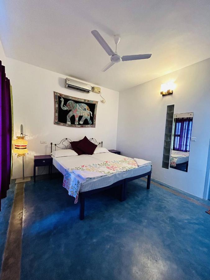 Chameleon Beach Resort, Cherai Kochi Εξωτερικό φωτογραφία
