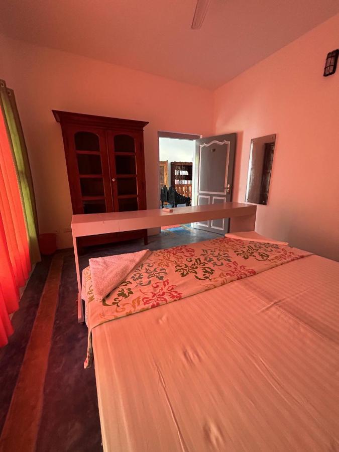 Chameleon Beach Resort, Cherai Kochi Εξωτερικό φωτογραφία